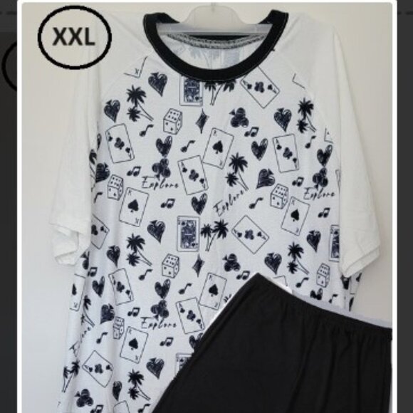 SHEIN MEN CARDS GRAPHIC TEE & SHORTS PJ SET - Picture 1 of 2